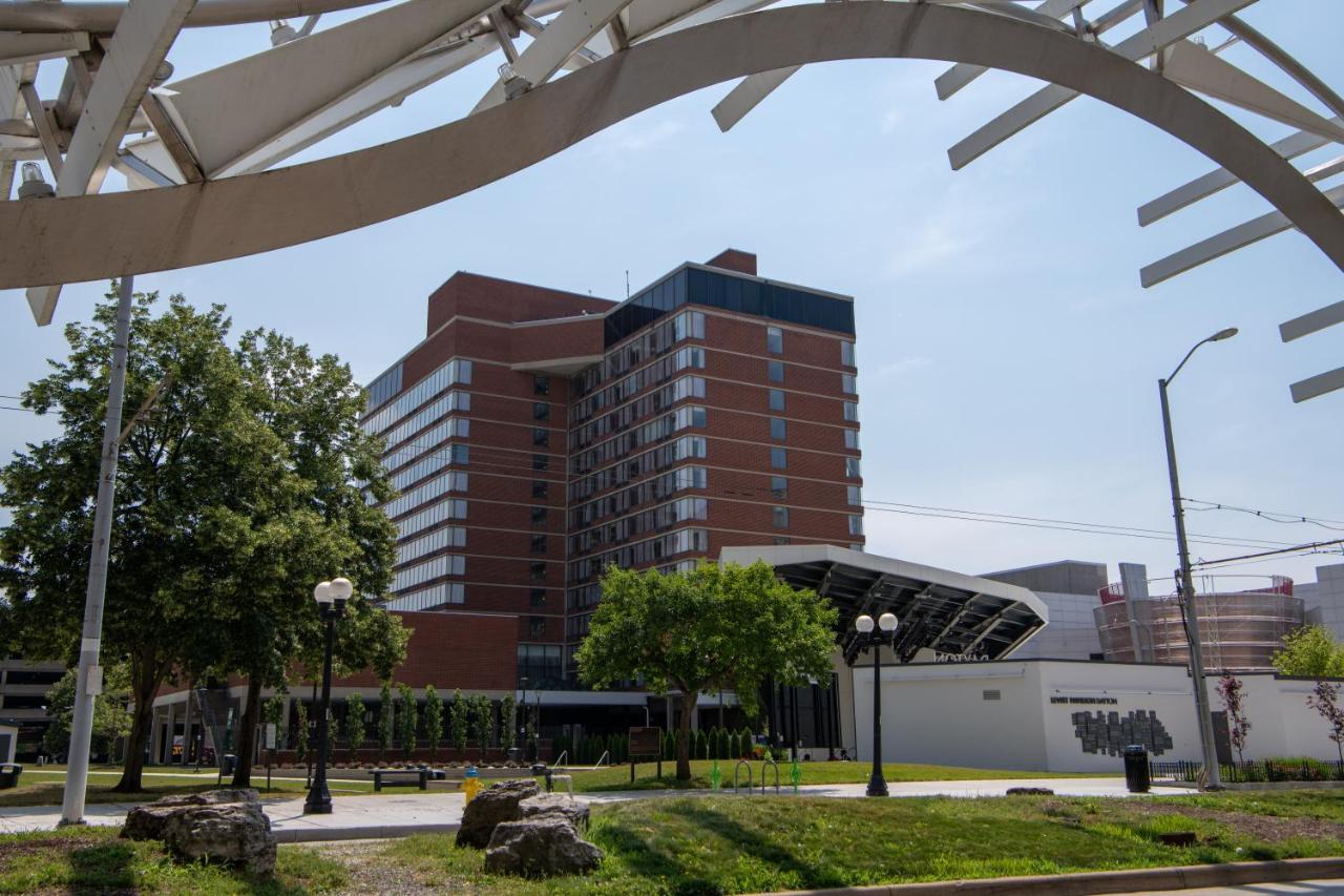 Radisson Dayton Convention Center Exterior foto